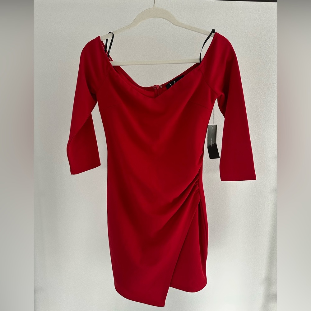 Lulus Red Fitted Cinched Waist Off-the-Shoulder Mini Dress, S